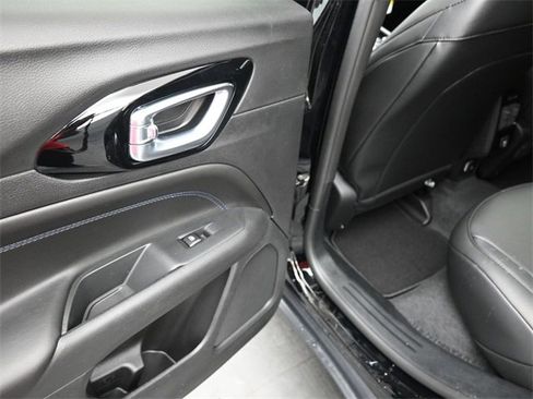 New 2026 Jeep Compass Latitude image 18