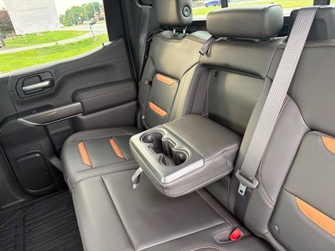 Used 2019 GMC Sierra 1500 AT4 w/ Technology Package AWD/4WD image 35