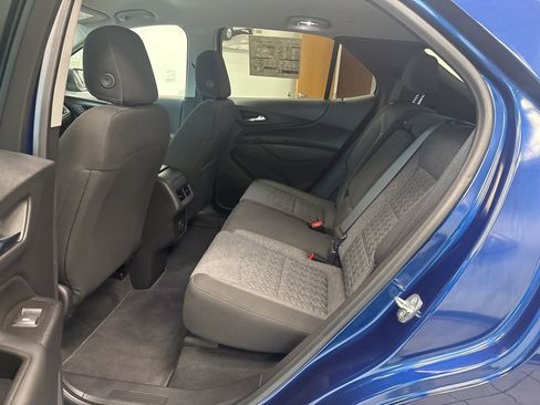 Used 2022 Chevrolet Equinox LT image 12