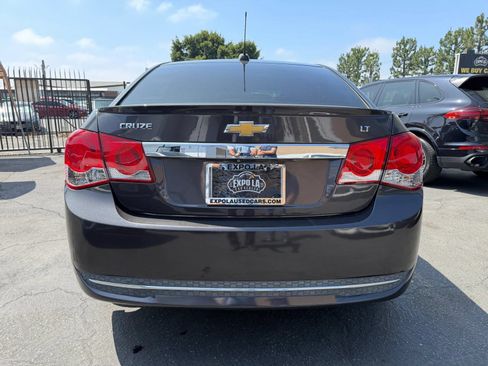 Used 2015 Chevrolet Cruze LT w/ Sun And Sound Package FWD image 16