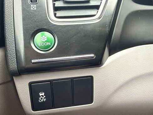 Used 2013 Honda Civic LX image 28