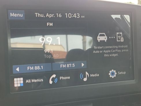 Certified 2025 Hyundai Elantra Sport image 13