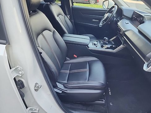 Certified 2024 MAZDA CX-90 3.3 Turbo w/ Select Package AWD/4WD image 29