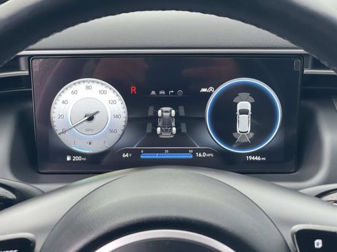 Certified 2024 Hyundai Tucson Limited image 18