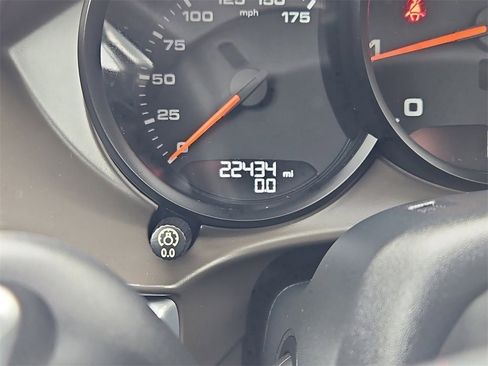 Used 2017 Porsche 718 Cayman image 13