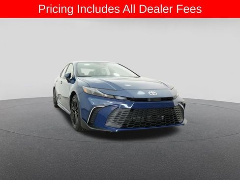 New 2026 Toyota Camry SE FWD image 30
