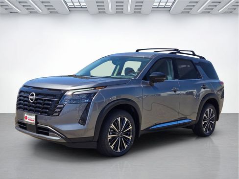 New 2026 Nissan Pathfinder Platinum AWD/4WD image 8