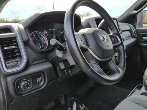 Used 2024 RAM 2500 Big Horn image 19