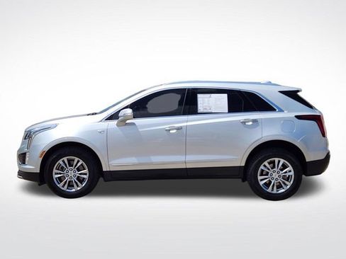 Certified 2020 Cadillac XT5 Premium Luxury FWD image 4