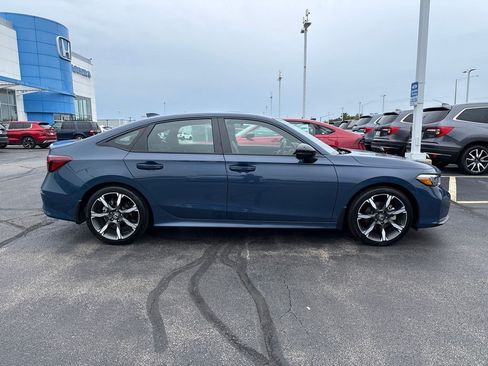 Used 2026 Honda Civic Sport Touring image 4