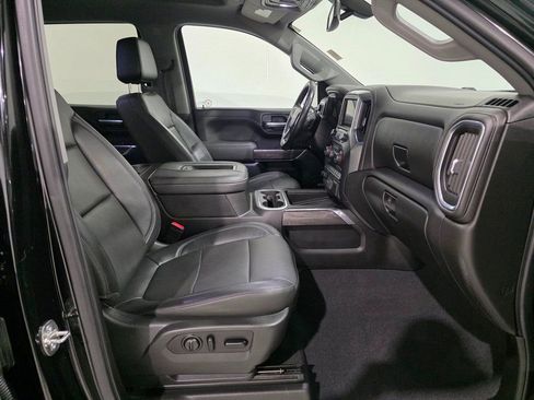 Used 2019 Chevrolet Silverado 1500 LTZ image 23