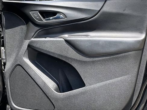Used 2019 Chevrolet Equinox LT FWD image 28