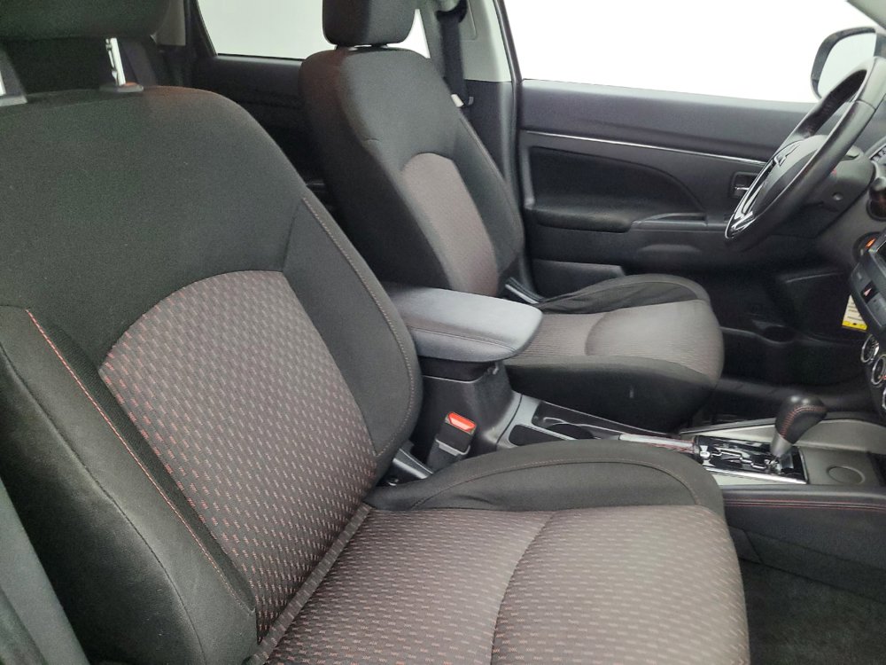 Used 2019 Mitsubishi Outlander Sport LE FWD image 21