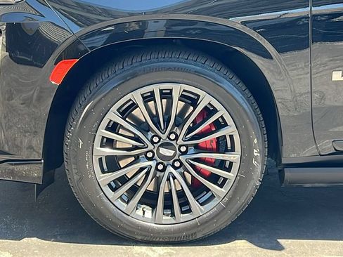 Used 2023 Cadillac Escalade V AWD/4WD image 6