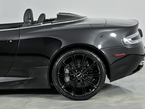 Used 2012 Aston Martin Virage Volante image 9