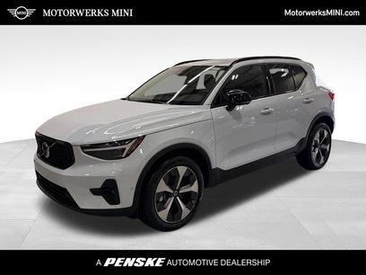Used 2026 Volvo XC40 B5 Plus