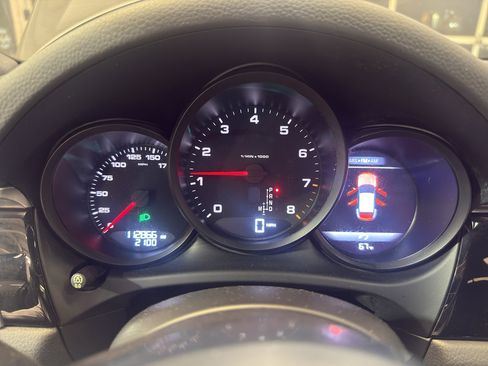 Used 2017 Porsche Macan image 18