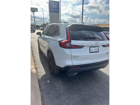 Used 2023 Honda CR-V Sport image 4