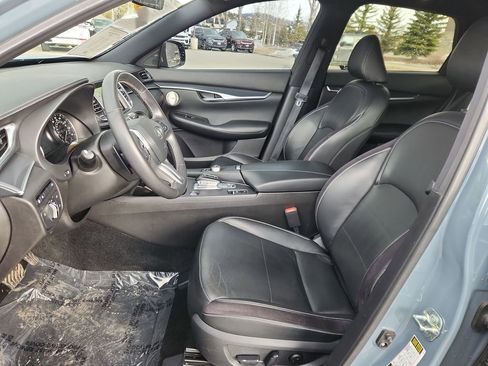 Used 2023 INFINITI QX50 Sport image 10