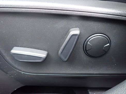 Certified 2023 Ford Escape Platinum image 23