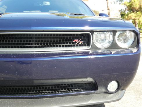 Used 2014 Dodge Challenger R/T image 14
