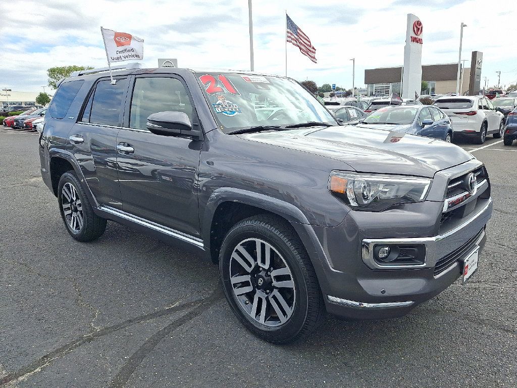 Used 2021 Toyota 4Runner Limited AWD/4WD image 3