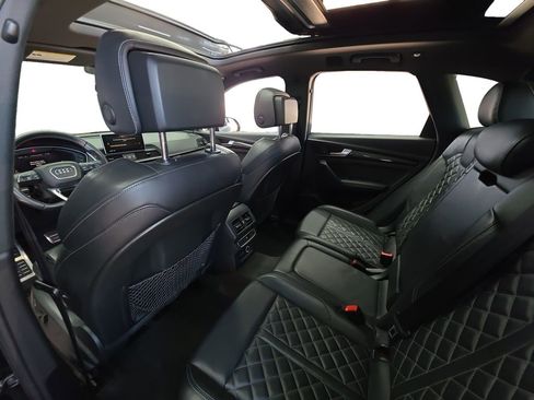 Used 2020 Audi SQ5 Premium Plus w/ Premium Plus Package image 14