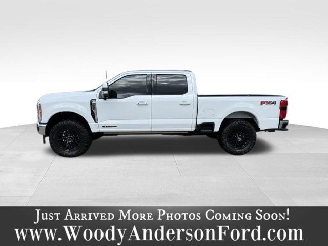 Used 2023 Ford F250 Lariat w/ Lariat Ultimate Package AWD/4WD image 3