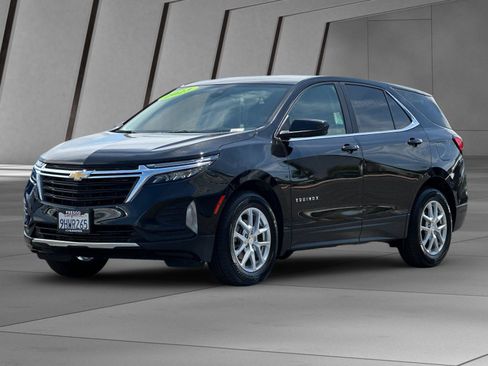 Used 2023 Chevrolet Equinox LT w/ Driver Convenience Package FWD image 8