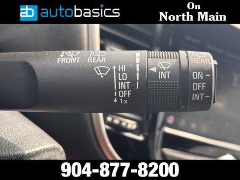 Used 2021 Chevrolet Trax LT FWD image 26