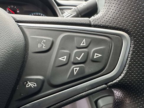 Used 2022 Chevrolet Malibu LS image 15