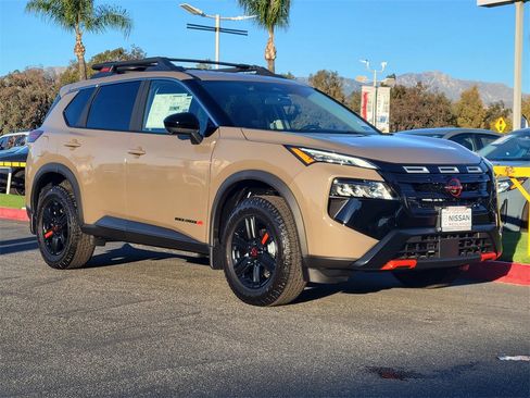 New 2026 Nissan Rogue SV image 4