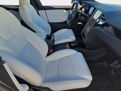 Used 2020 Tesla Model S Long Range image 12