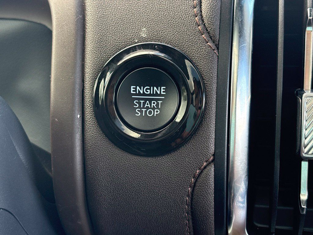 Used 2025 Ford Expedition King Ranch AWD/4WD image 26