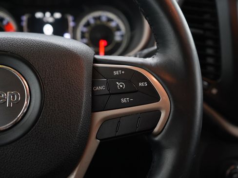 Used 2016 Jeep Cherokee Latitude w/ Safety/Convenience Group image 26