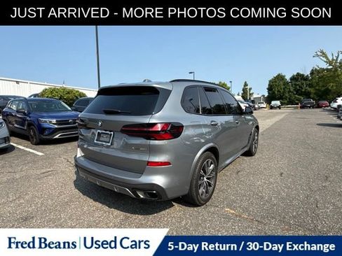 Used 2024 BMW X5 xDrive40i w/ Executive Package AWD/4WD image 8