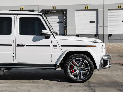 Used 2021 Mercedes-Benz G 63 AMG G 63 AMG 4MATIC Interior Pac image 17