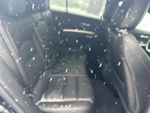 Used 2020 Cadillac XT4 Premium Luxury w/ Cold Weather Package image 32