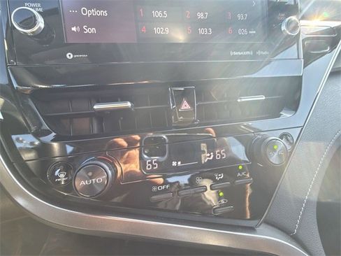 Used 2023 Toyota Camry XSE image 18