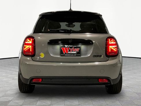 Used 2023 MINI Cooper SE FWD image 5