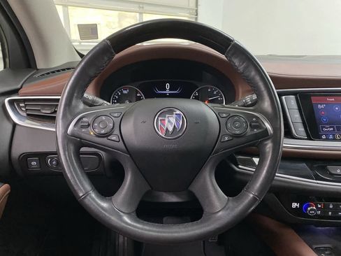 Used 2021 Buick Enclave Avenir w/ Avenir Technology Package image 19