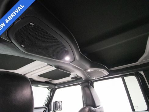 Used 2024 Jeep Wrangler Unlimited Rubicon 4xe image 30