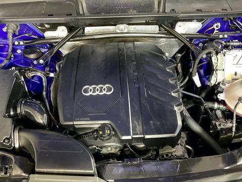 Used 2022 Audi Q5 2.0T Premium Plus w/ Premium Plus Package image 9
