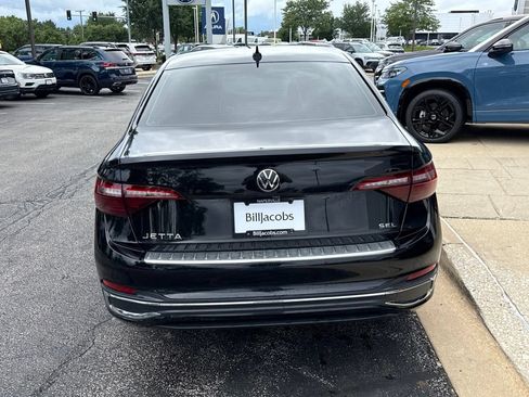 Used 2023 Volkswagen Jetta SEL FWD image 5