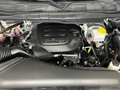 Used 2026 RAM 2500 Big Horn AWD/4WD image 9