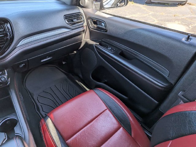 Used 2025 Dodge Durango GT w/ Blacktop Package RWD image 18