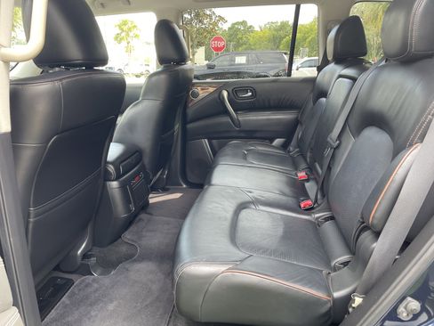 Used 2020 Nissan Armada SL image 26