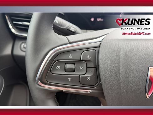 Used 2025 Buick Envista Preferred w/ Convenience I Package FWD image 16