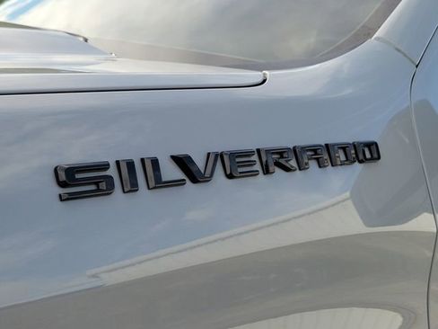 Certified 2025 Chevrolet Silverado 1500 Custom w/ Turbomax Blackout Package RWD image 8