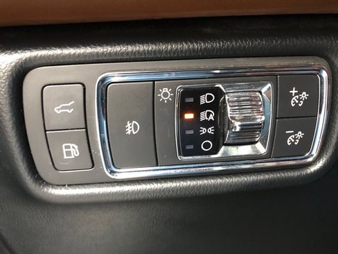 Used 2020 Lincoln Aviator Grand Touring w/ Elements Package Plus image 35